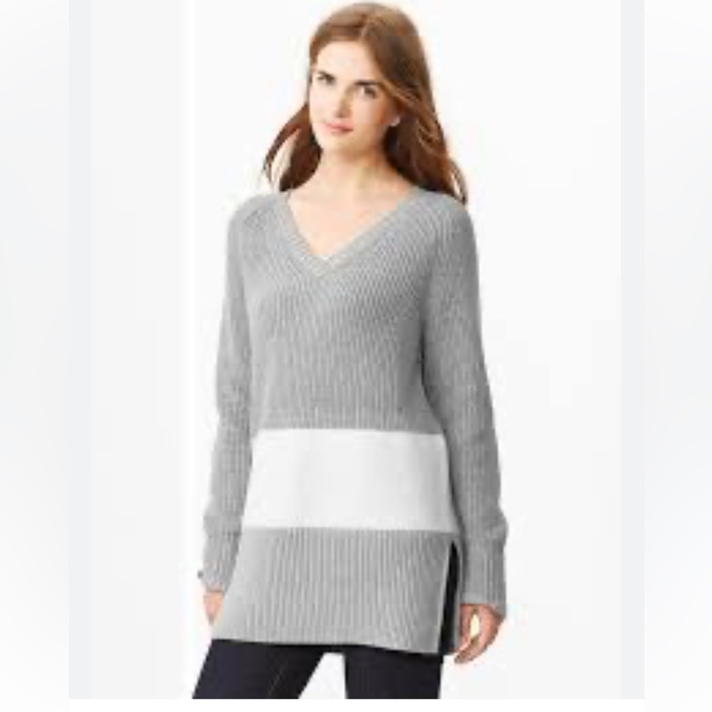 Gap cotton and lambswool Vneck sweater size small